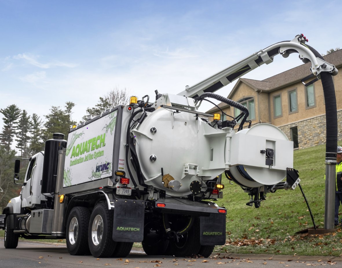 Aquatech B10 Combination Jet / Vac Truck