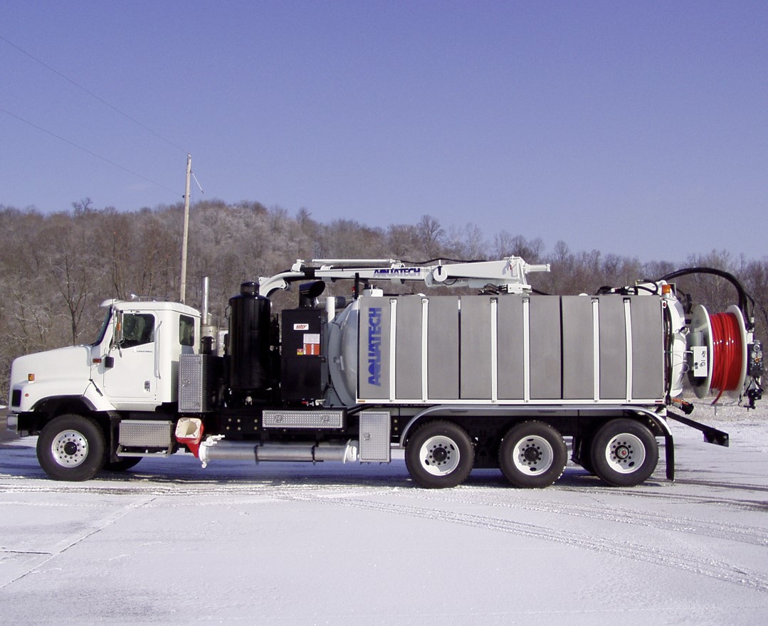 Aquatech B15 Combination Jet / Vac Truck