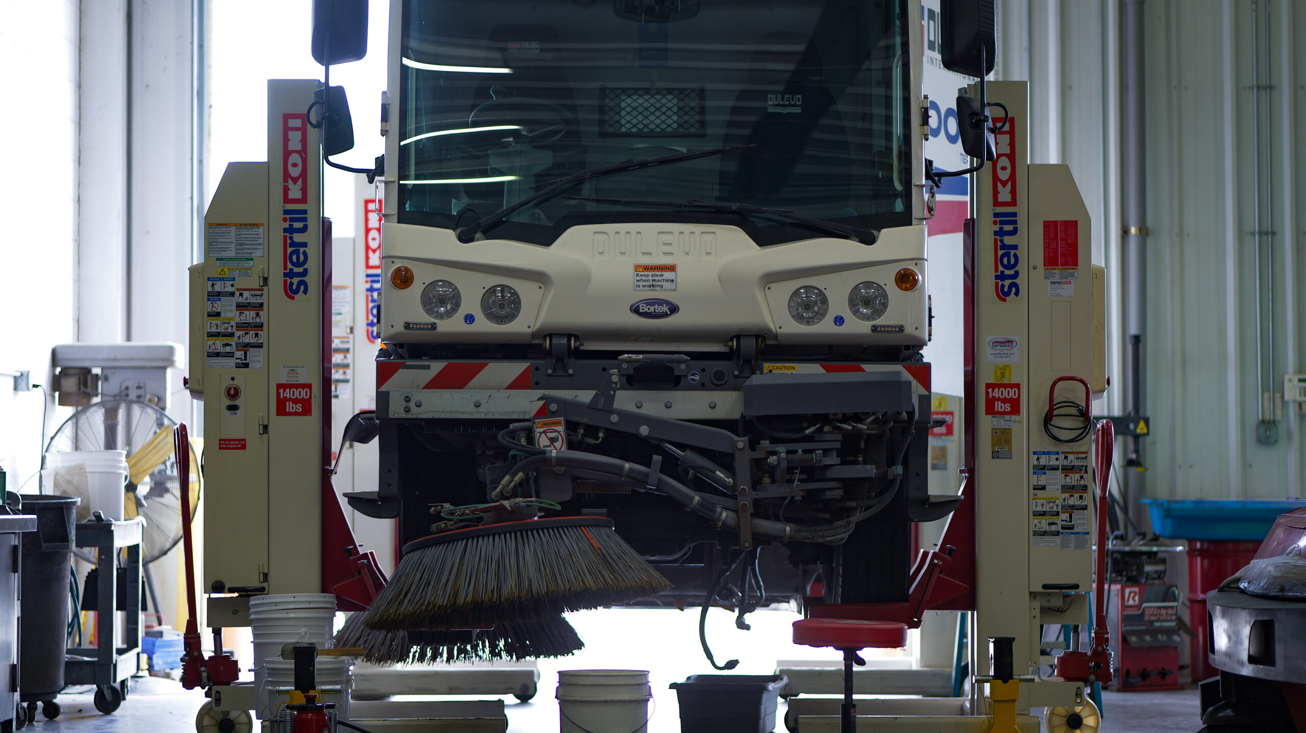 Dulevo Street Sweeper Service