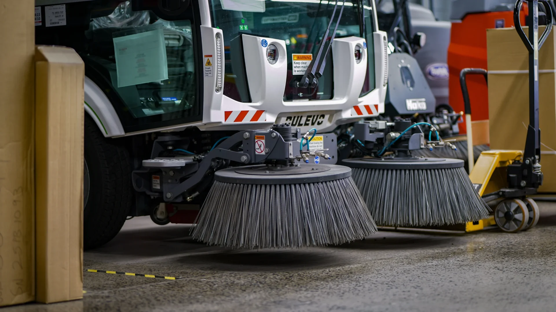Dulevo Street sweeper main broom